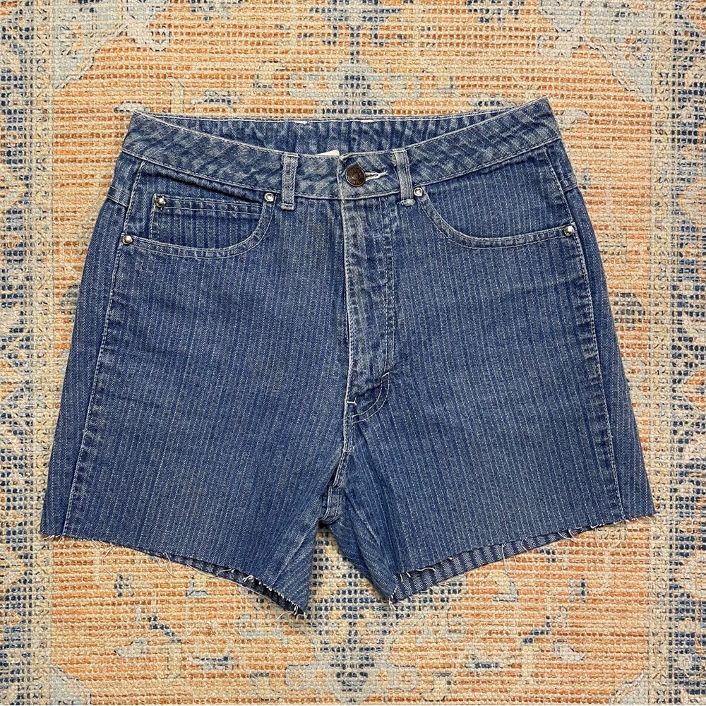 Vintage Sasson Paris High Waisteded Rise Pinstripe Denim Jean Shorts Size 26